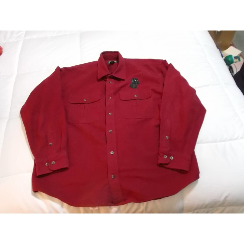 Cabelas long sleeve solid Flannel with Labrador